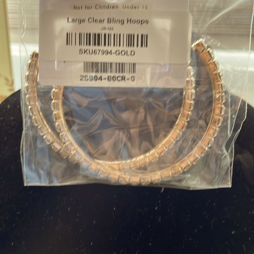 Earrings - Picture 2 of 3